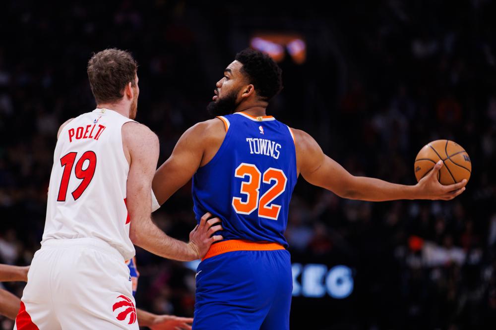 以围绕库里 以围绕库里